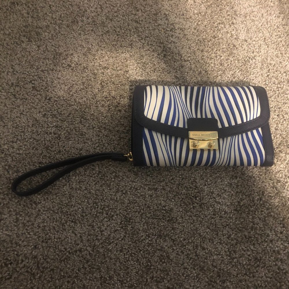 NWOT Vera Bradley Blue & White Striped Wristlet